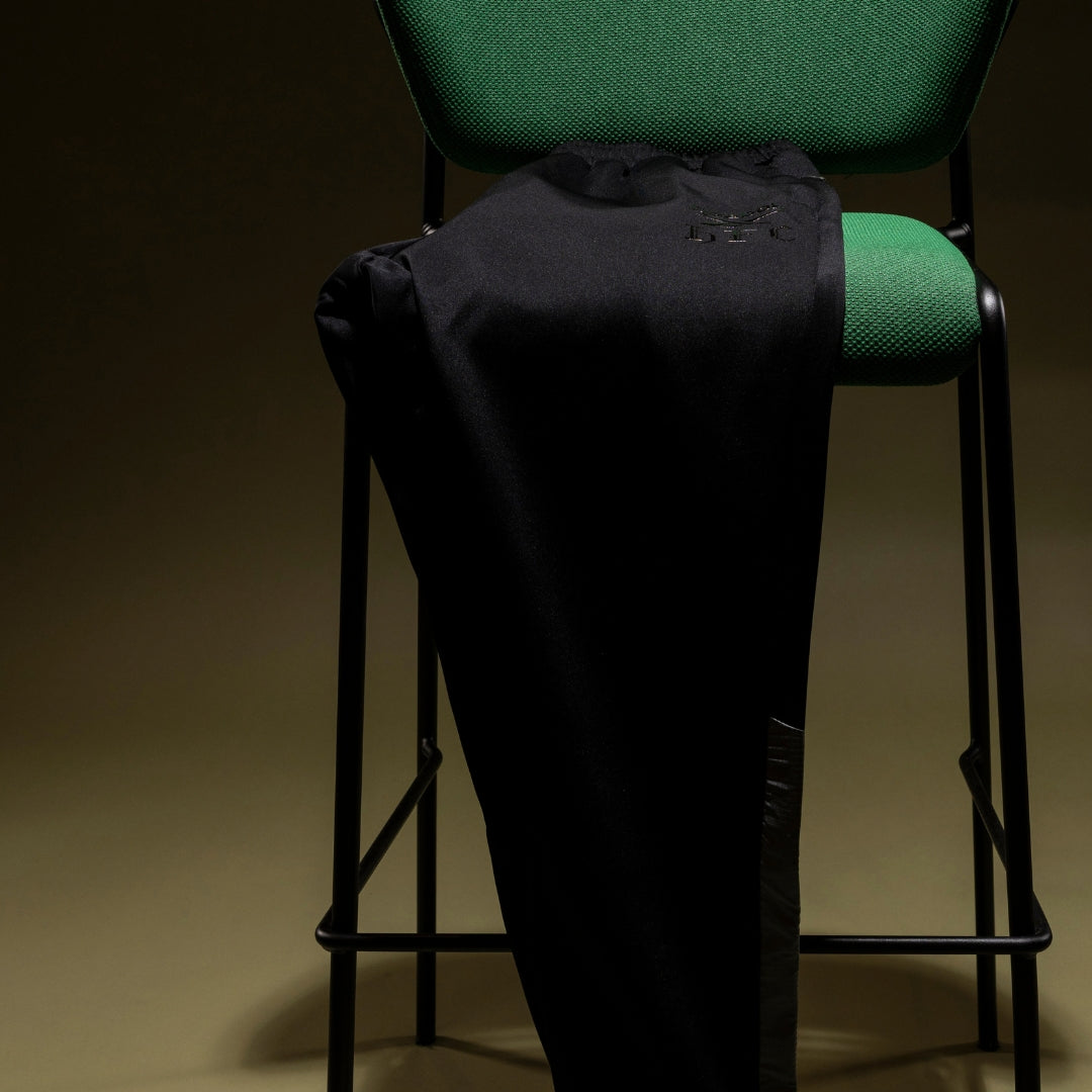 Hibernian Track Pants - Black - Adults