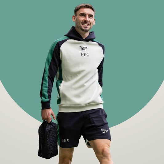 Hibernian Players Travel Shorts - Black/Green - Adults